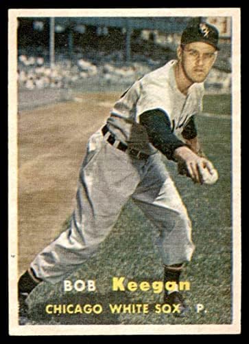 1957 Topps 99 Боб Киган Чикаго Уайт Сокс (Бейзболна картичка) EX/MT White Sox